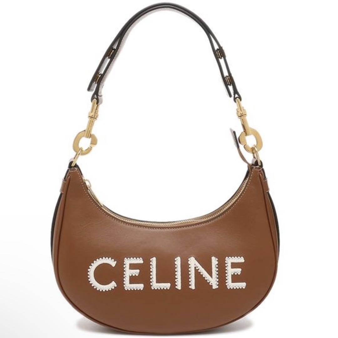 新品同様 CELINE ショルダーバッグ アヴァ ミディアム 144,500円
