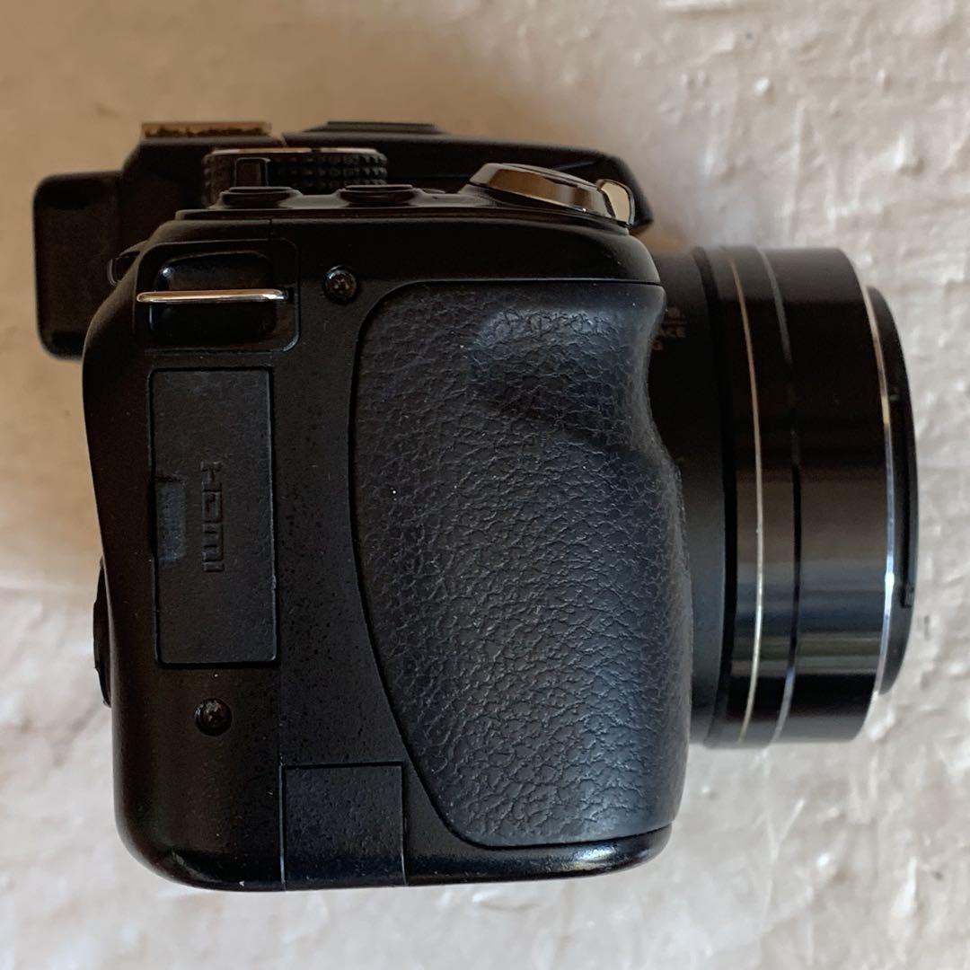 ジャンク パナソニック DMC-FZ200 LUMIX コンデジ 壊れています ジャンク パナソニック DMC-FZ200 LUMIX コンデジ 壊れています