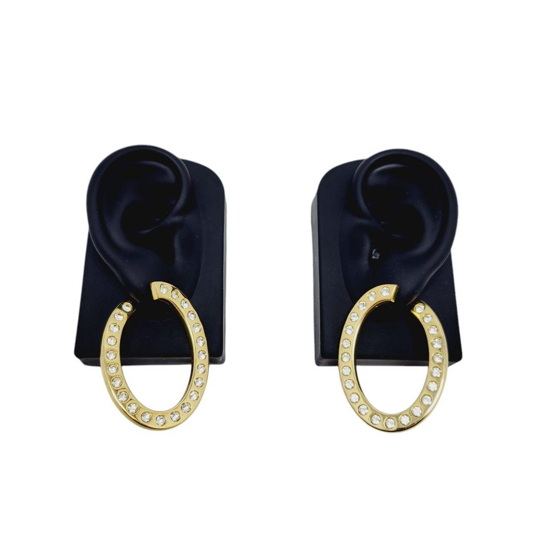 ピアス オーバル