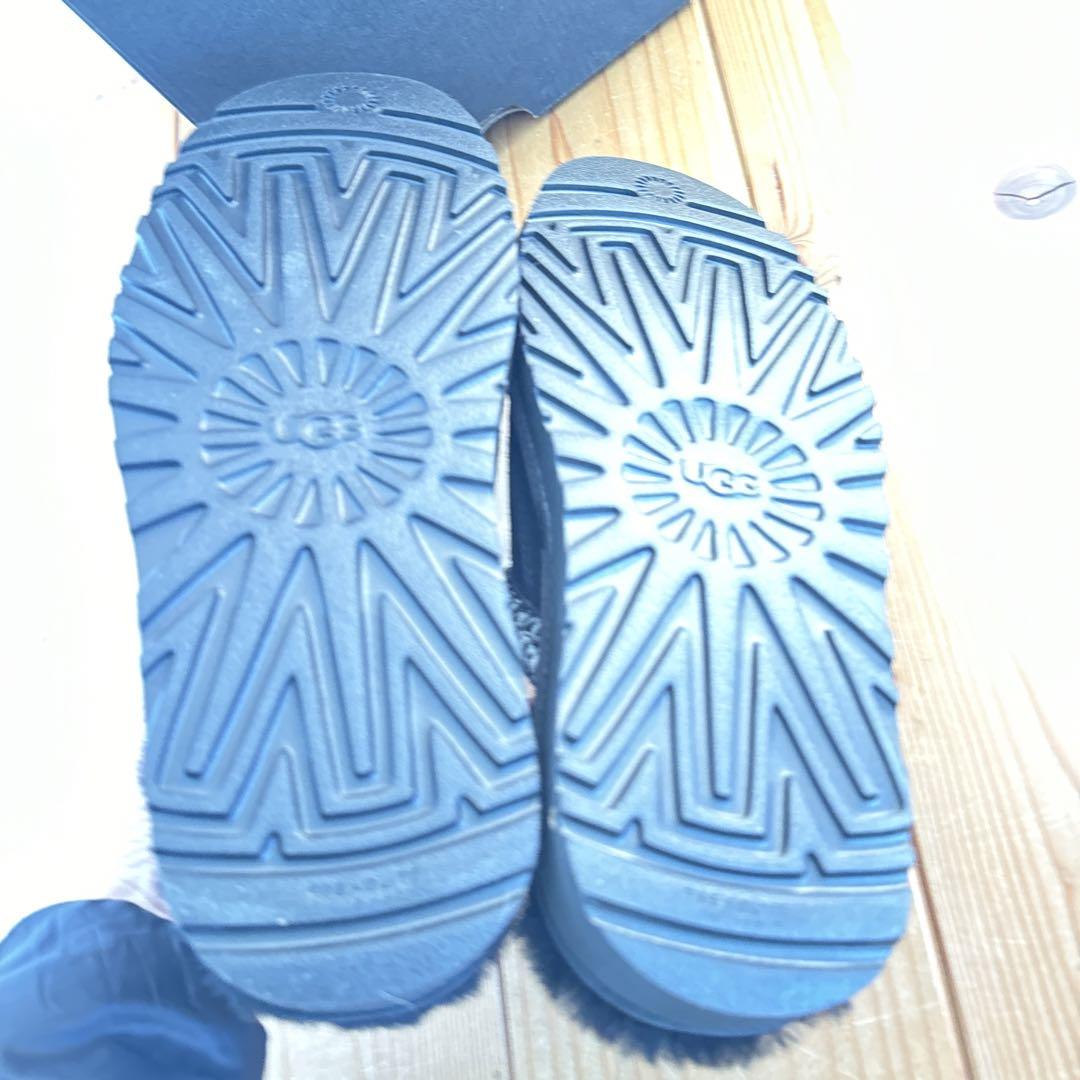 UGG アグ