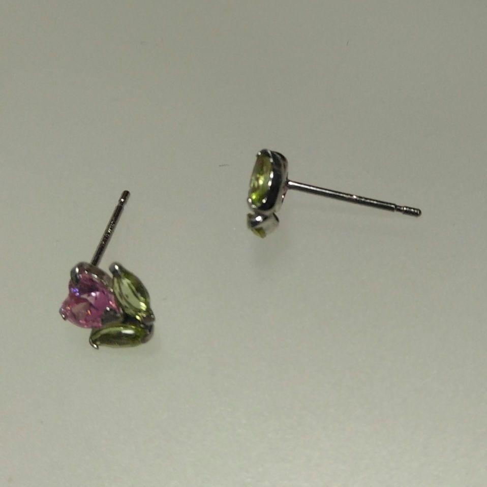 格安saleスタ 春色ピアス K14WG チューリップ ピンクトルマリンとペリドット アクセサリー