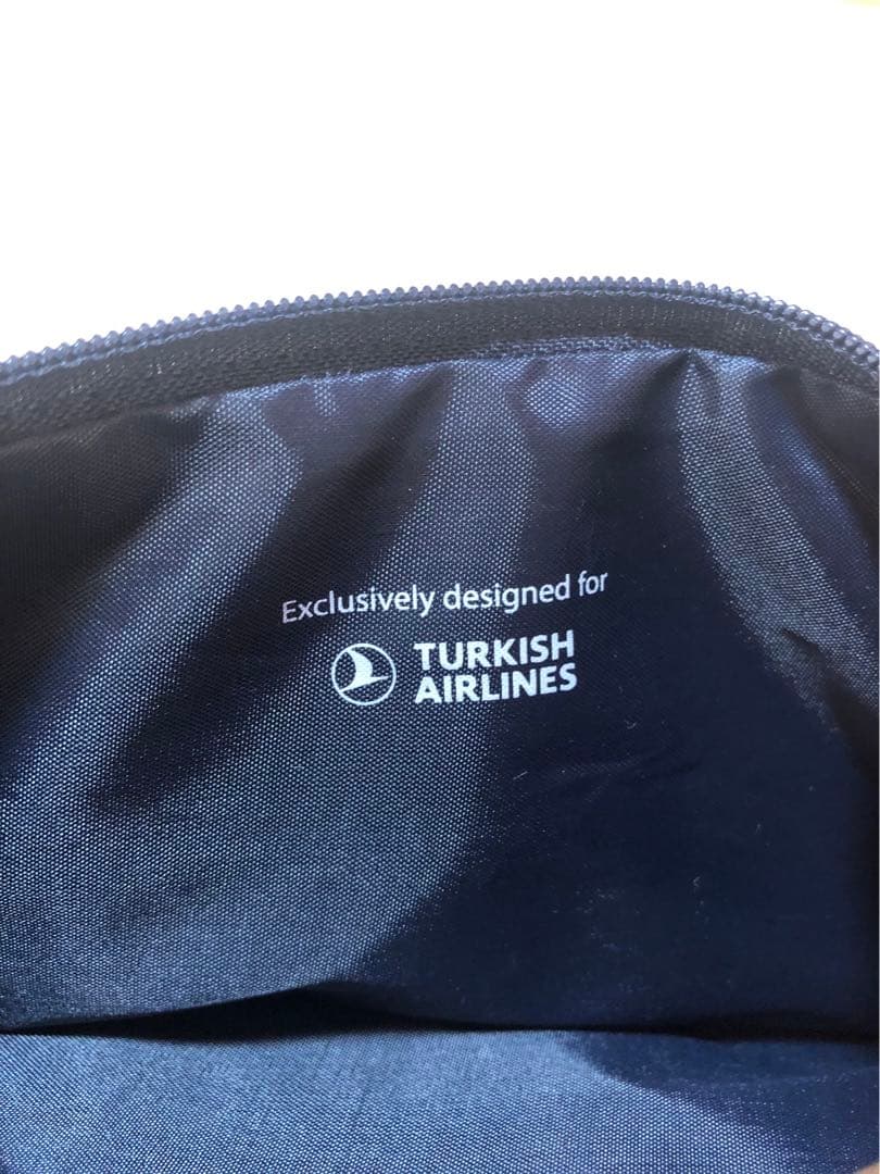 エミレーツ航空 ビジネス アメニティ(ブルガリ) 未開封 ポーチ ブラウン エミレーツ航空 ビジネス アメニティ(ブルガリ) 未開封 ポーチ ブラウン