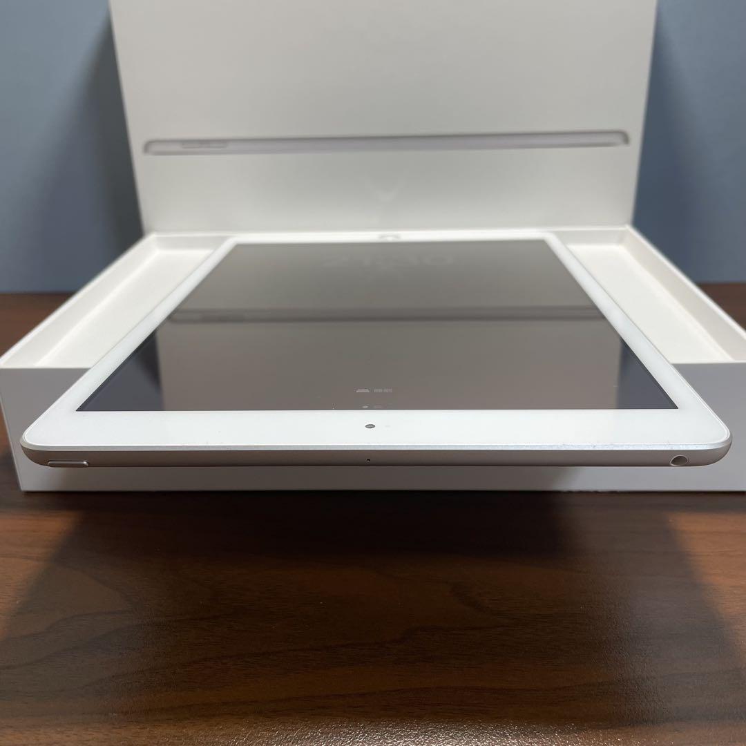卍 iPad