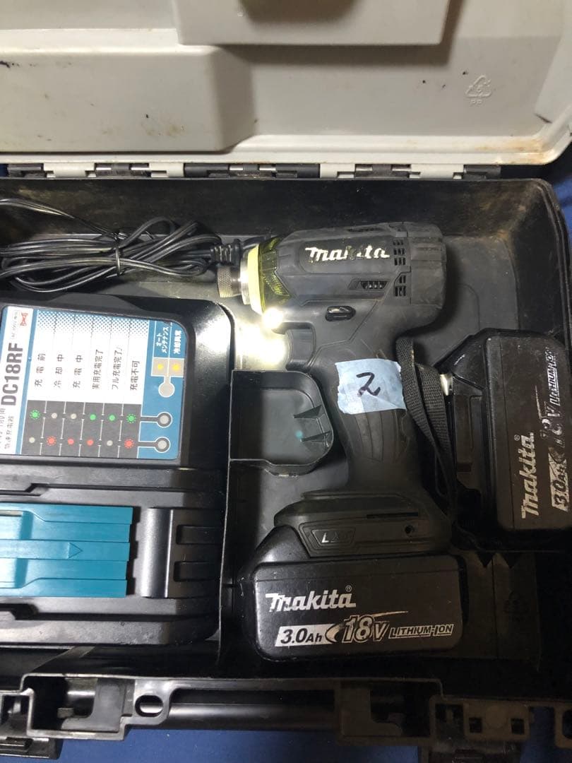 マキタ18vインパクトドライバTD149DMakita