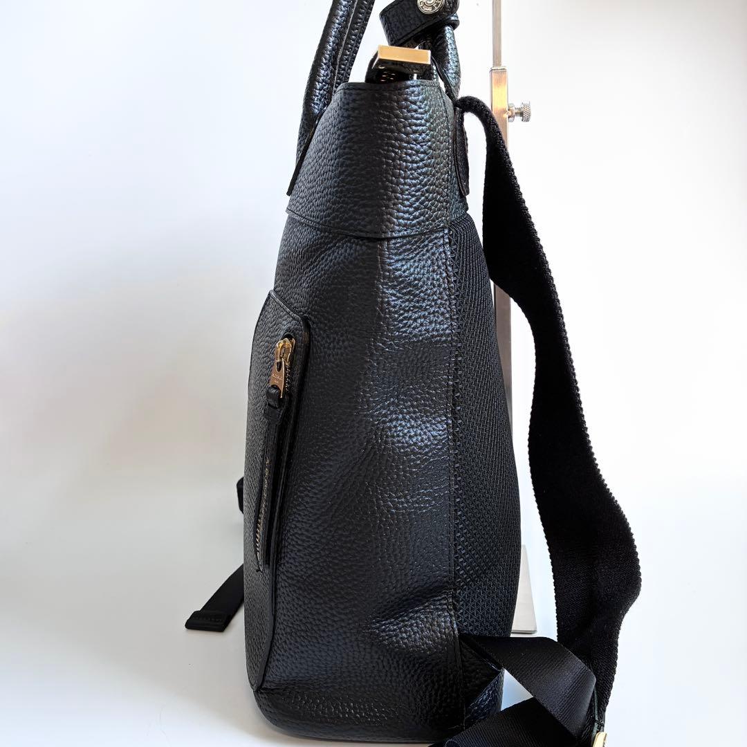 【美品】ADMJ THE BEE オールレザーバックパック ブラック 型押