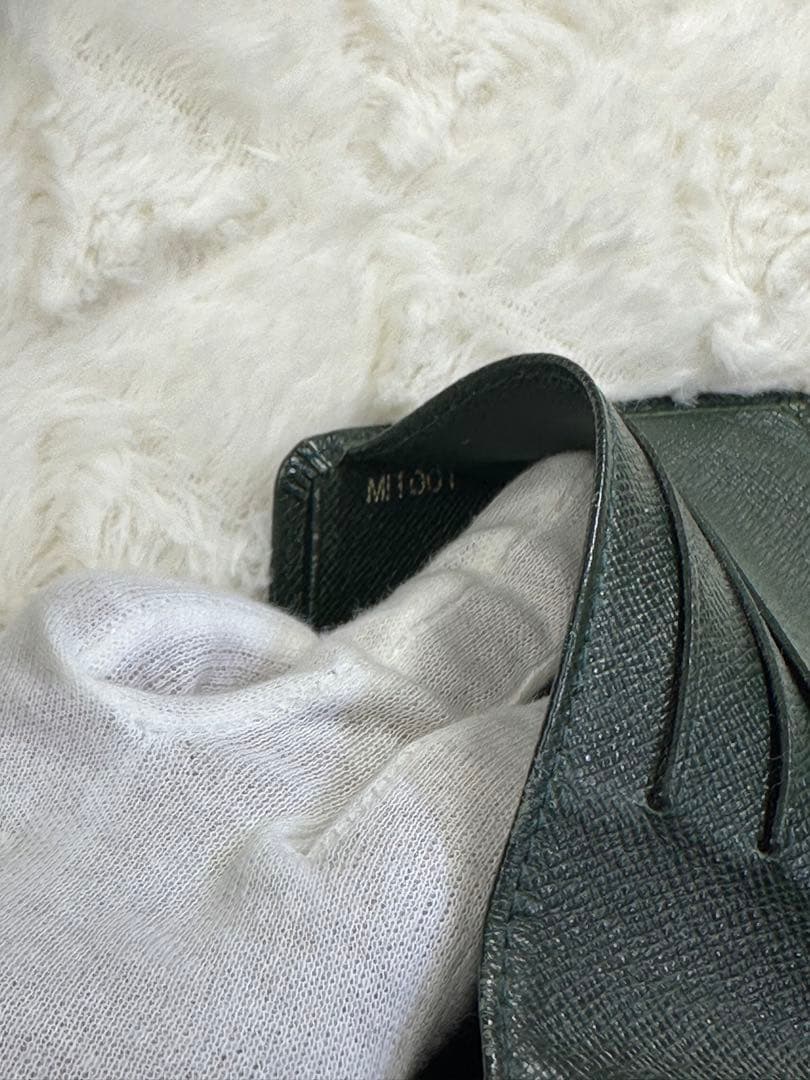 ルイ ヴィトン 二つ折り財布 グリーン 真贋済みLOUIS VUITTON KIN-KAAI_COM