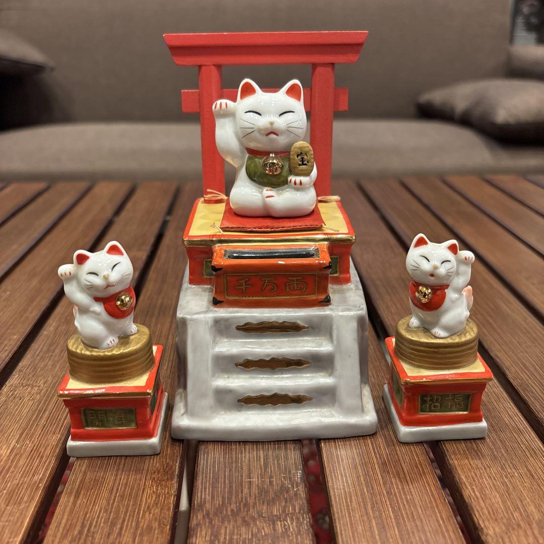 招き猫 貯金箱