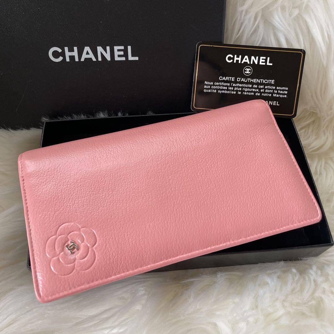 期間限定値下げ　CHANEL シャネル　エナメル　ピンク　手帳型　財布　カメリア シャネル CHANEL 二つ折り 財布 ココマーク ピンク カメリア