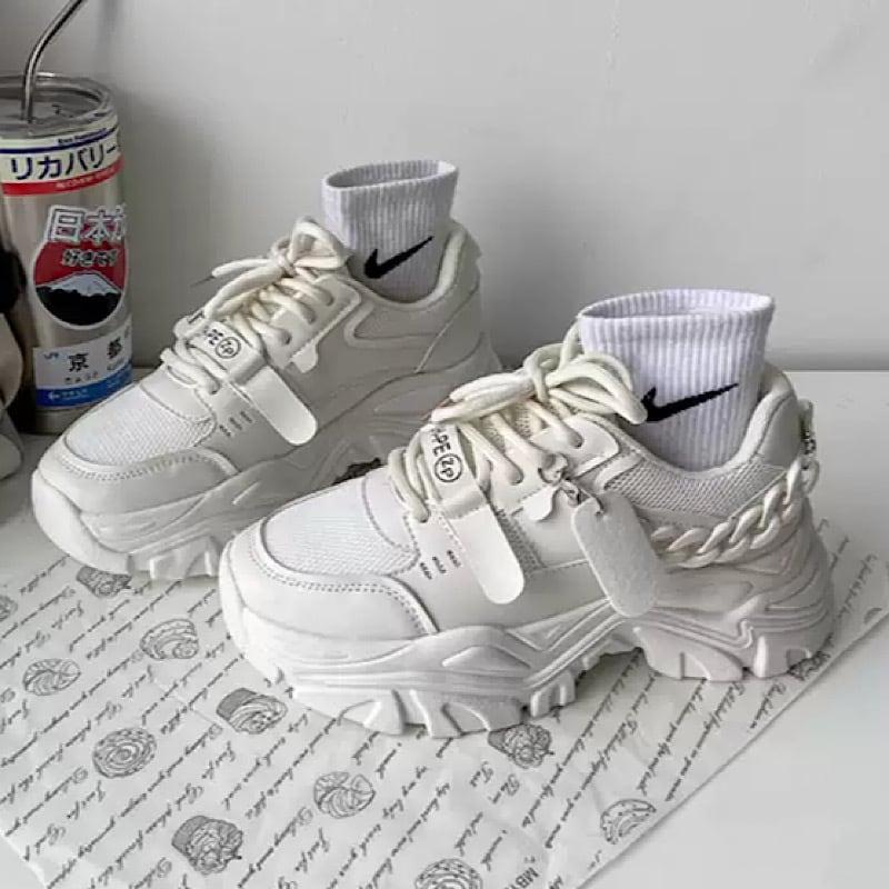 韓国♡揺れるチェーンが 個性的 ♪ 厚底 ダッドシューズ