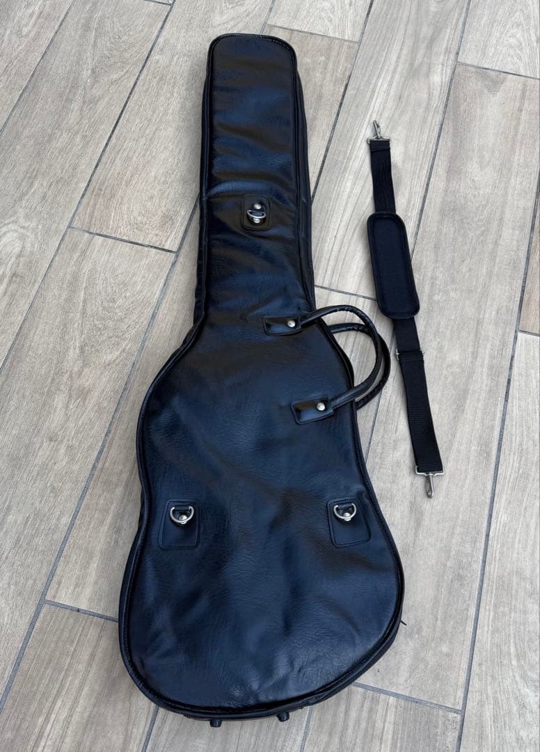 Moon Custom Guitars ベース用ケース 【ヴィンテージ】 Moon Custom Guitars ベース用ケース 【ヴィンテージ】