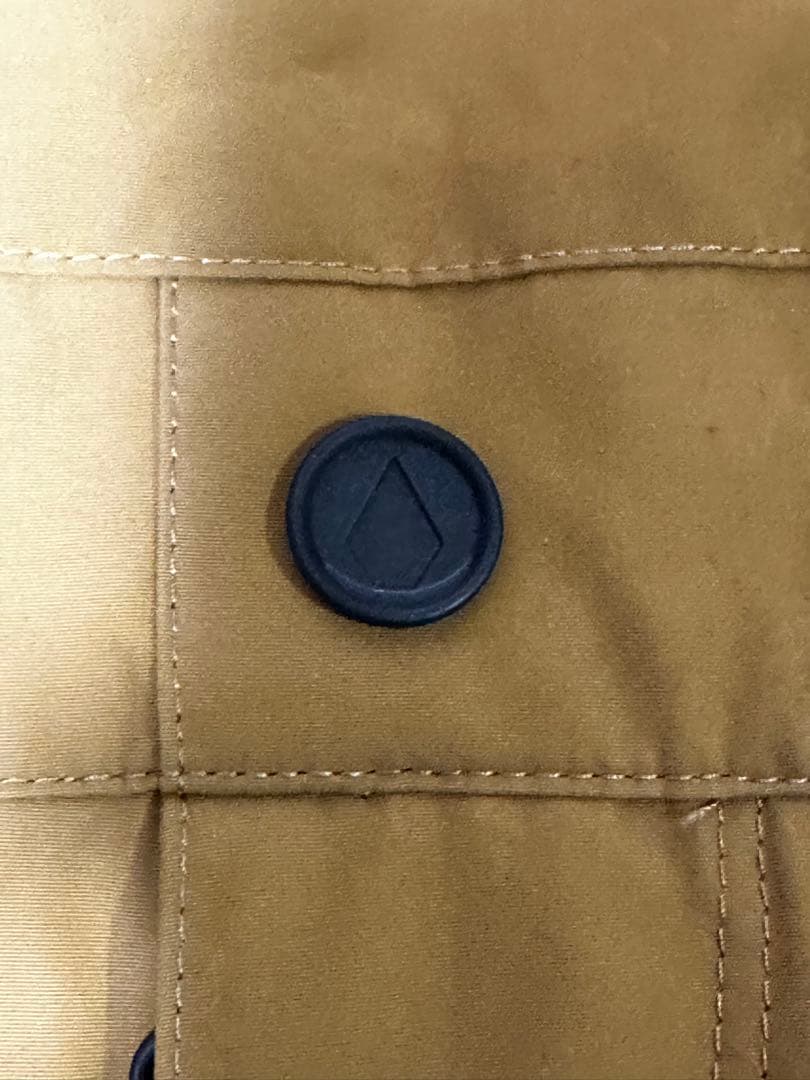 VOLCOM スノーボード オーバーオール 未使用 VOLCOM スノーボード オーバーオール 未使用