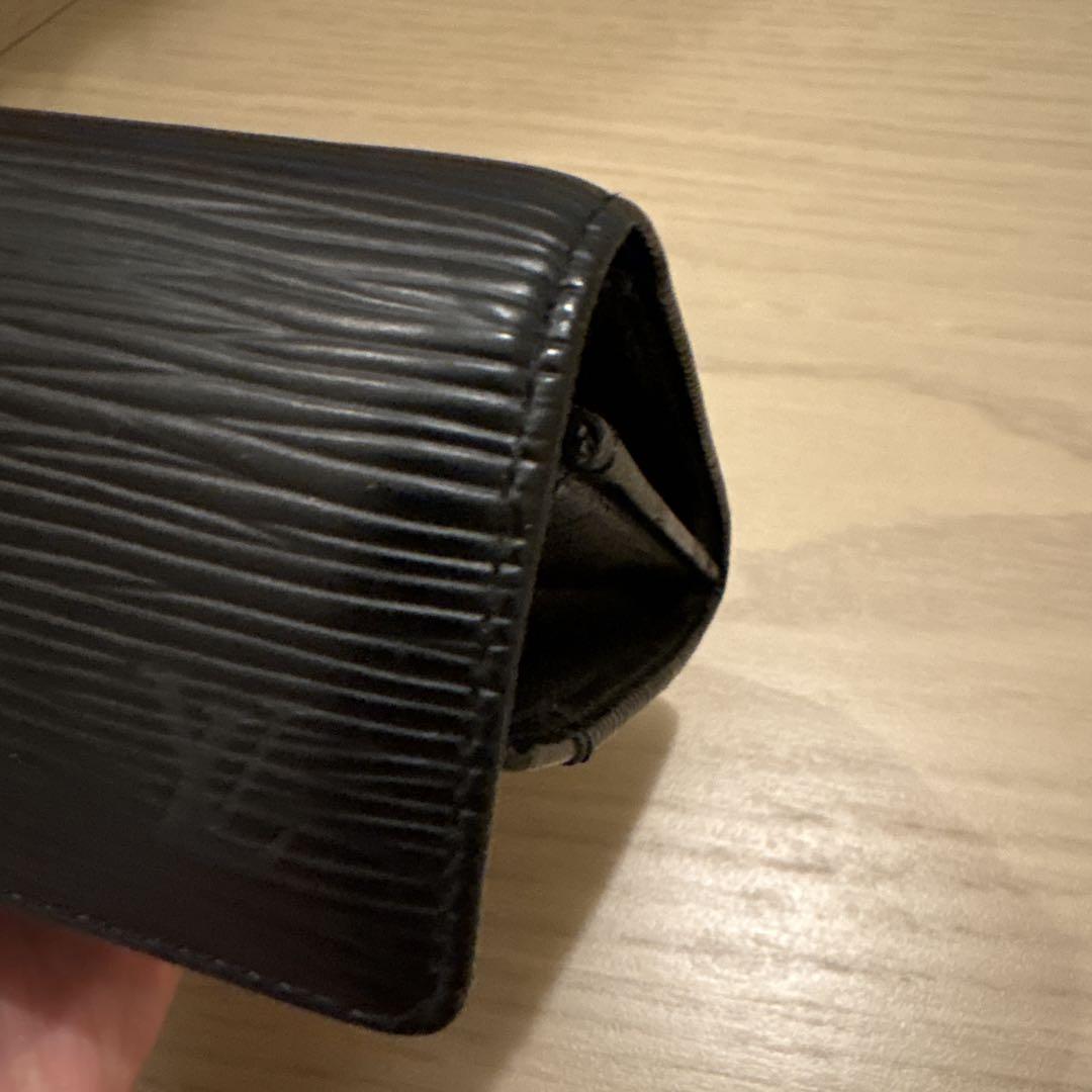 ルイ・ヴィトン（Louis Vuitton）長財布 エピ 黒