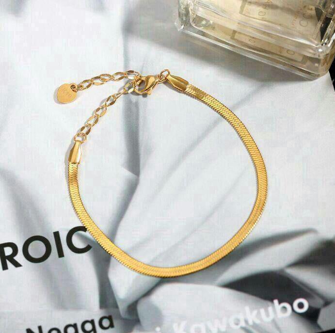 【オンライン限定商品】 kブレスレット5 今日の価格は美しい【新品、未使用】18 - バングル/リストバンド
