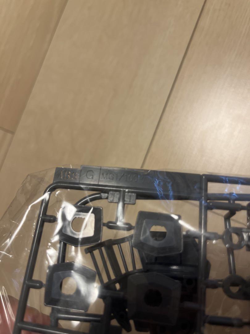 MG 1/100 シャア専用ゲルググVer.2.0 値下げしました
