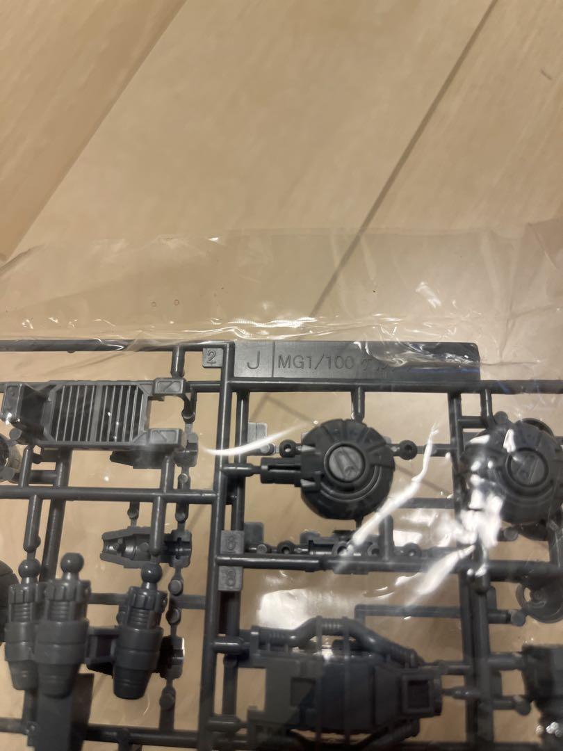 MG 1/100 シャア専用ゲルググVer.2.0 値下げしました