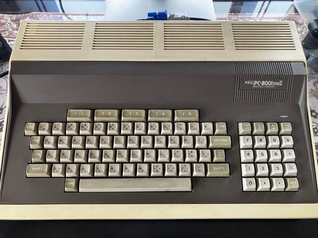 PC8001mk2本体 モニタ DELL P2314Ht 変換ケーブル傷や汚れあり