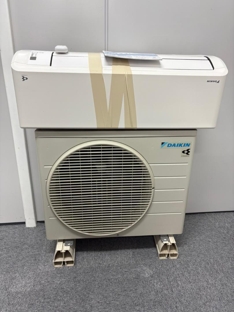 【おまけ付】 ダイキン工業株式会社 2021年 AN22YESK-W - メルカリ エアコン