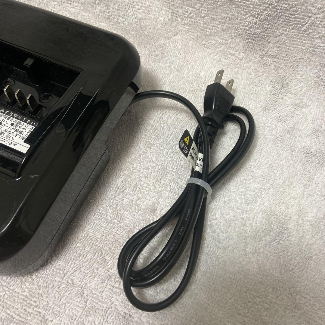ブリヂストン充電器　P5568 TBCHG02AC