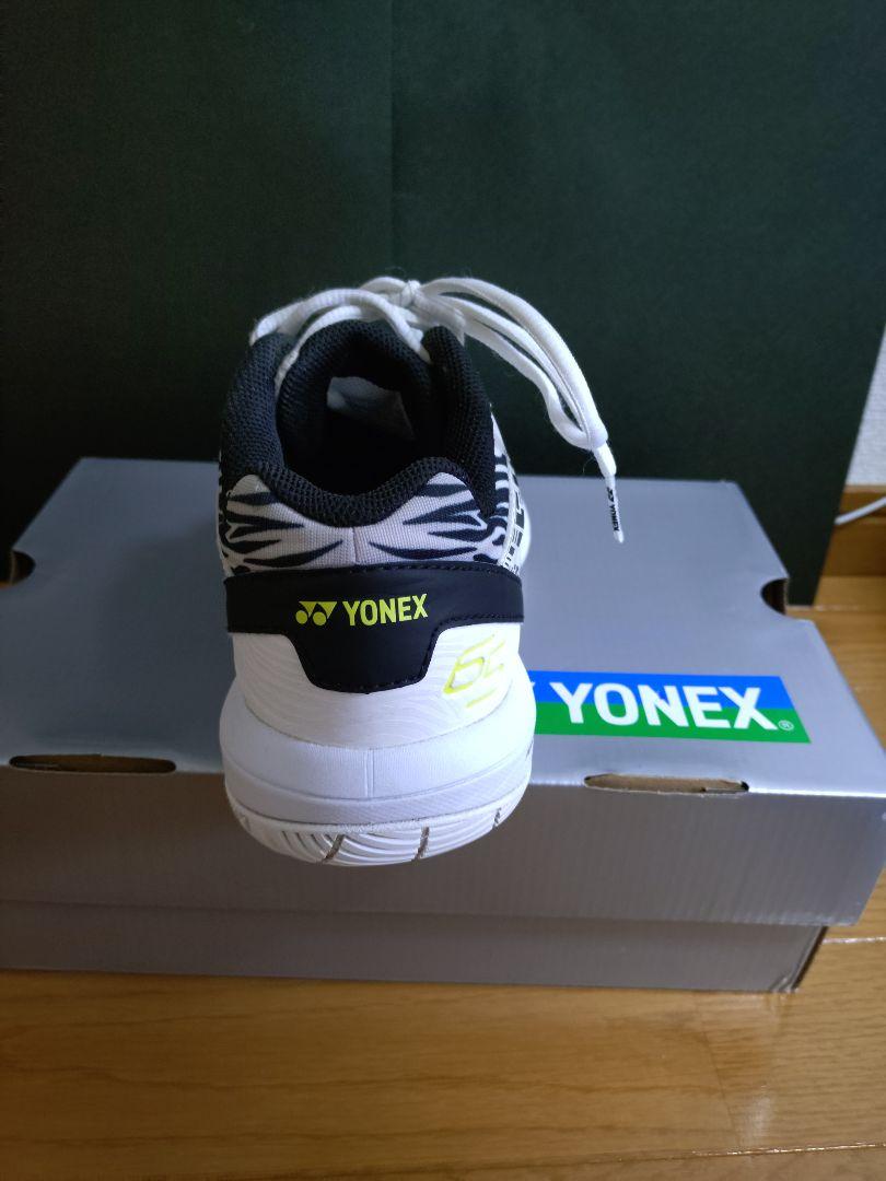 YONEXバドミントンシューズ　26センチ 桃田賢斗専用モデル
