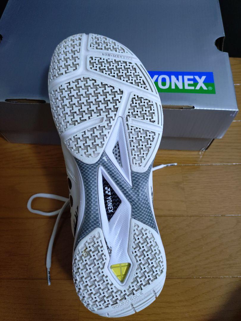 YONEXバドミントンシューズ　26センチ 桃田賢斗専用モデル