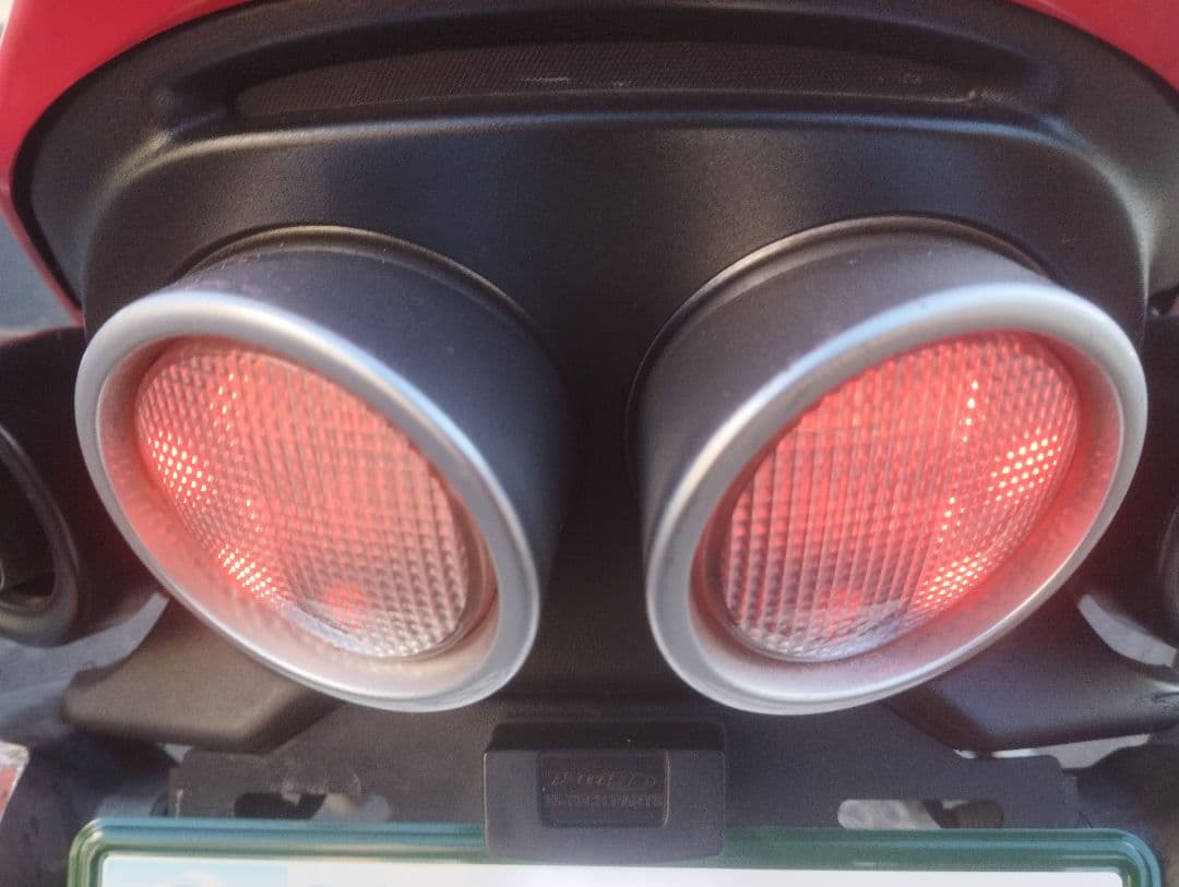 SUZUKIスズキGSR400 車検2027年１月希少4気筒FI車！新品タイヤ！