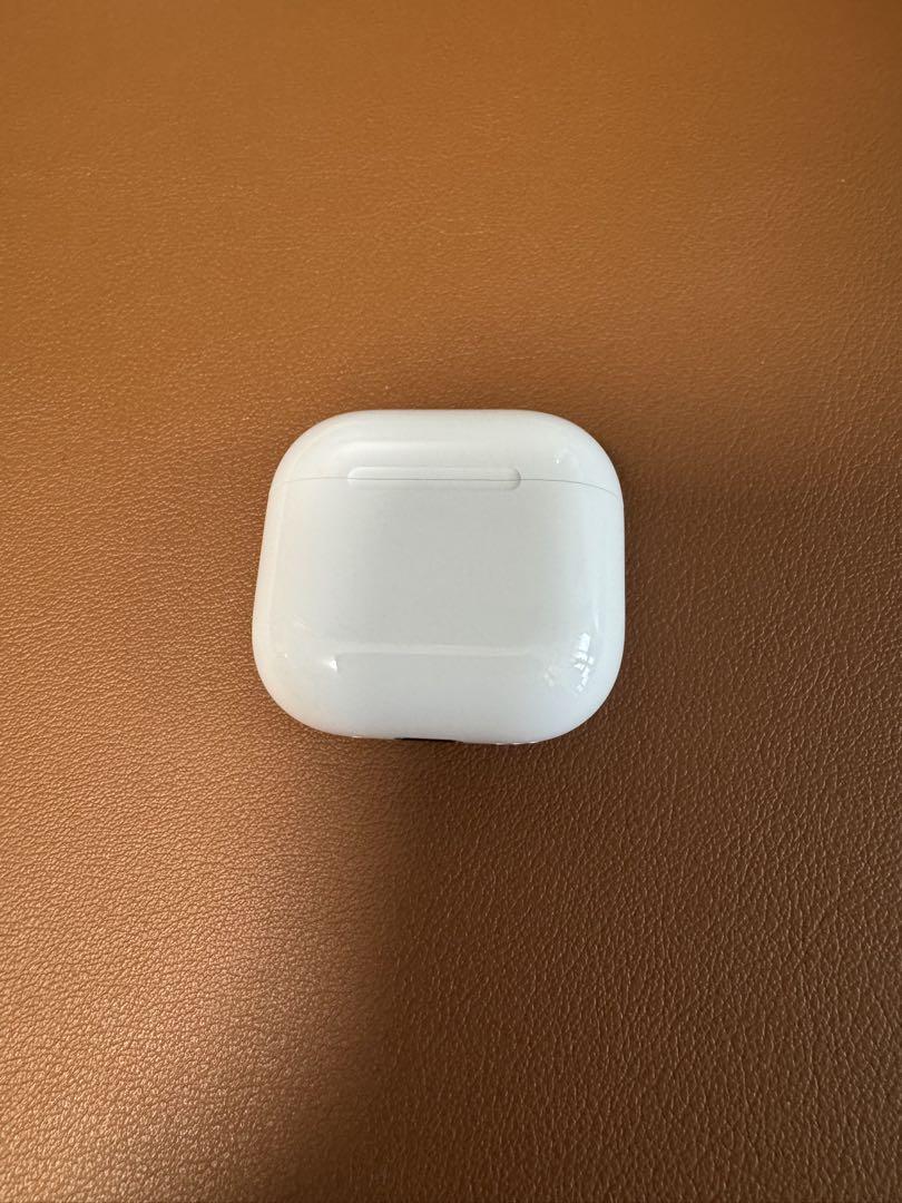 イヤホン Apple airpods4