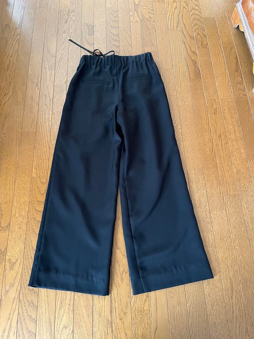 イエナ　ウール混トリセアリラックスパンツ　IENA