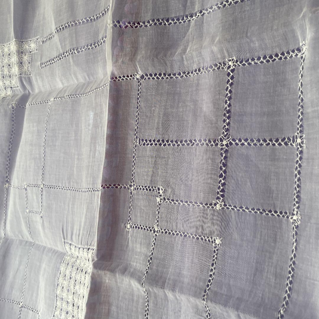 アンティークレース　シルクオーガンジー　ドローンワークのクロス 【YWU2965492344】(17160円)