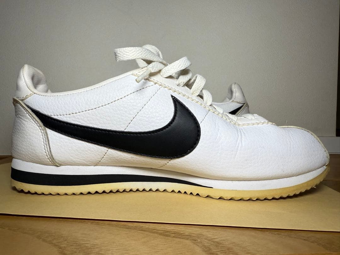 ナイキ26.5cm クラシック コルテッツ レザー 749571-100 ナイキ26.5cm クラシック コルテッツ レザー 749571-100