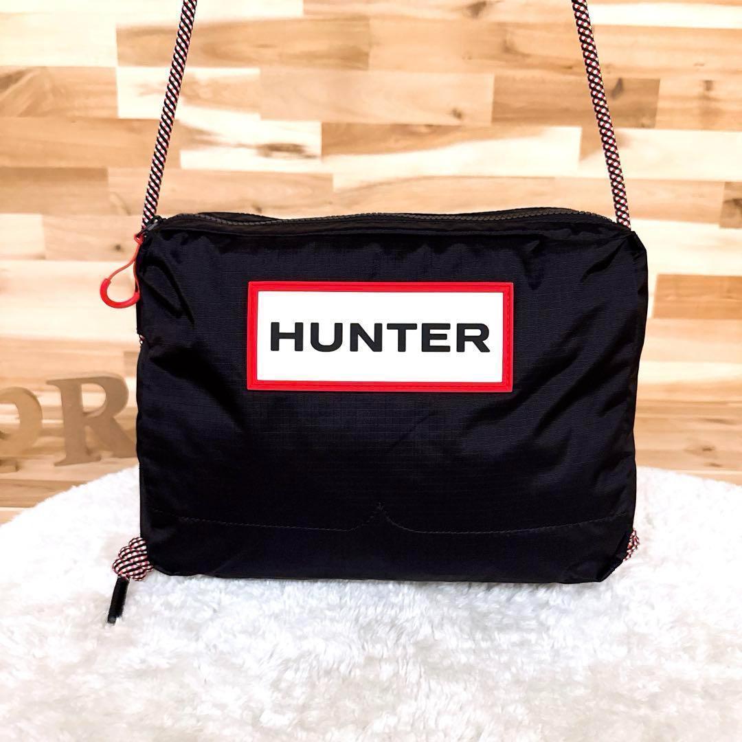 美品【ハンター】スクエア ラバー ロゴ ナイロン ショルダーバッグ 軽量 黒×白 美品【ハンター】スクエア ラバー ロゴ ナイロン ショルダーバッグ 軽量 黒×白