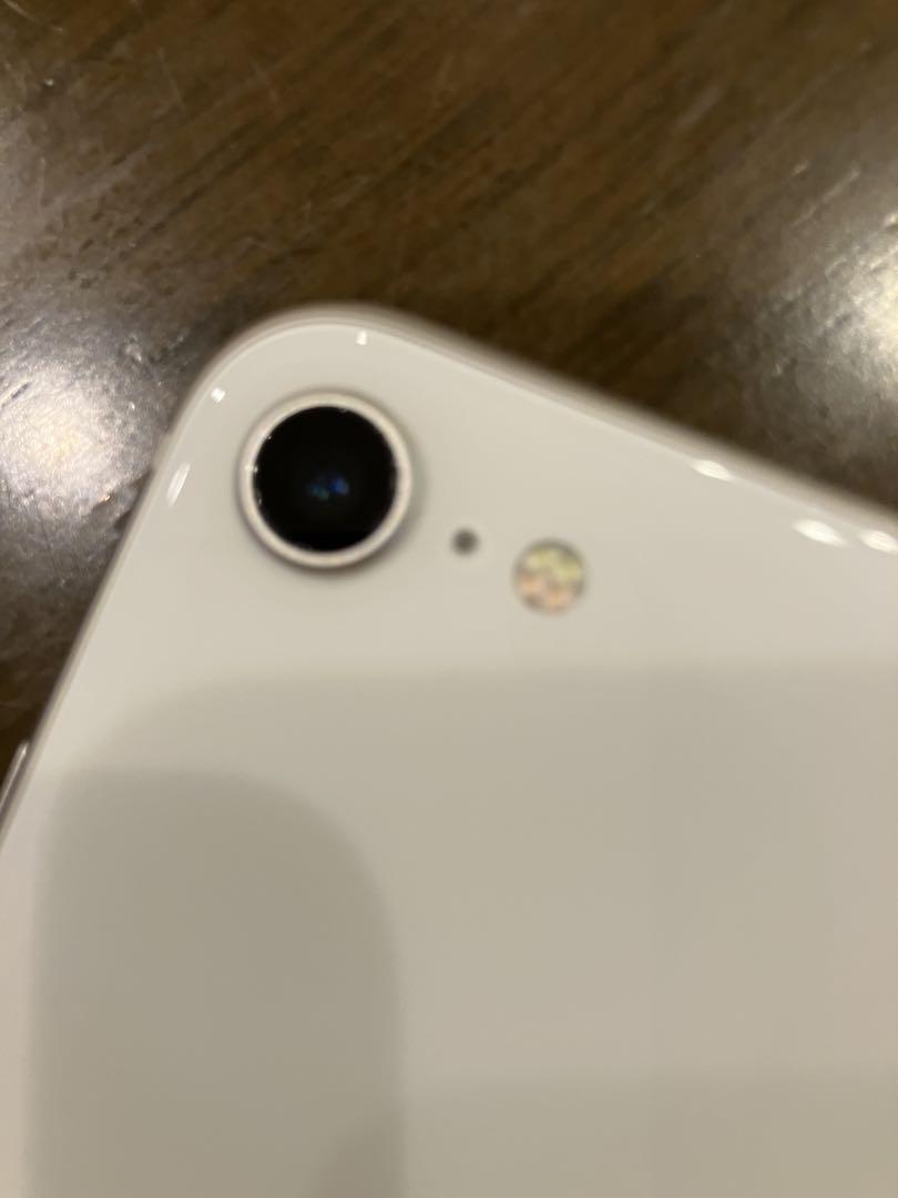 SIMフリー iPhoneSE 第3世代 64GB バッテリー容量87%