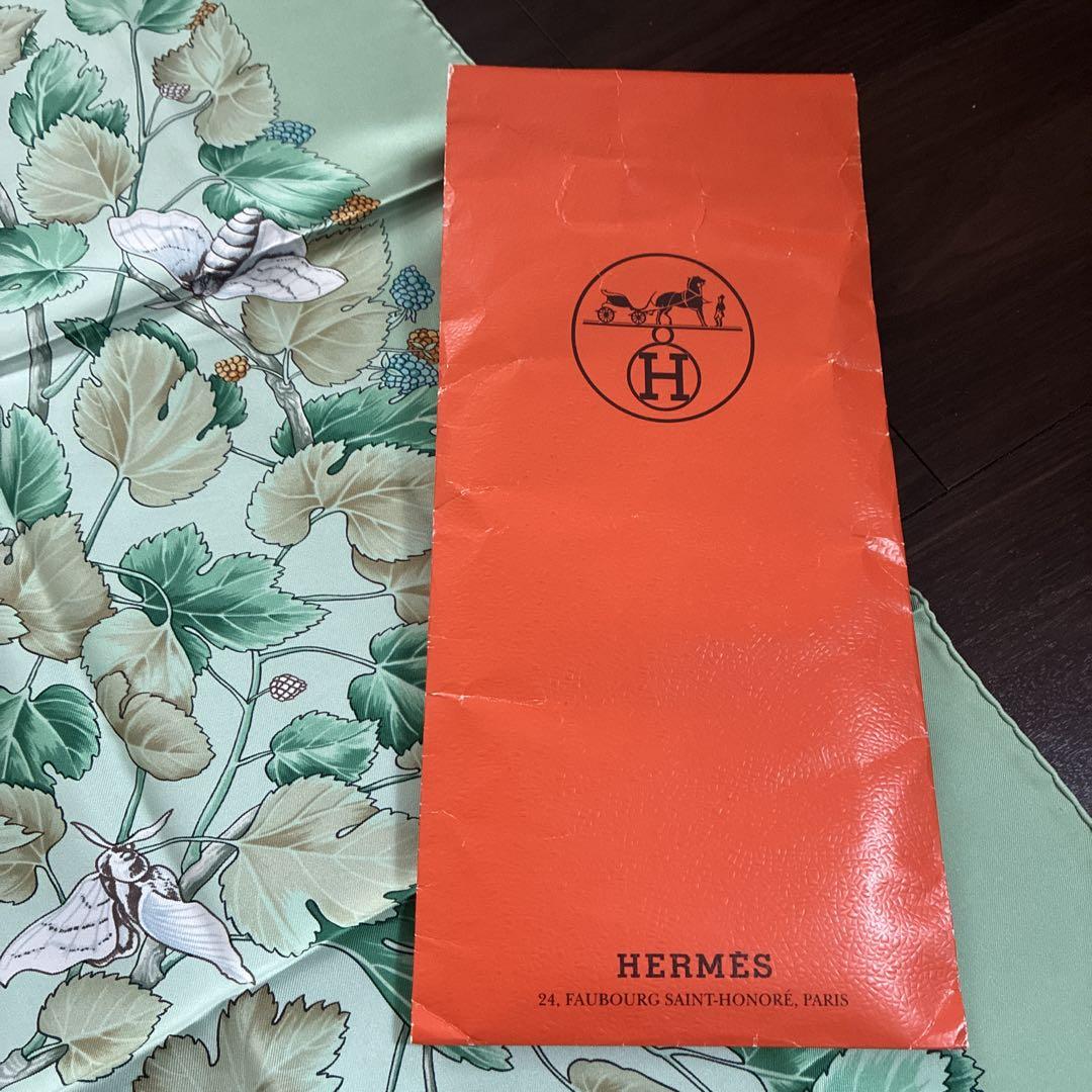 ☘*☘様 HERMES エルメス　カレ90 l'ARBRE de SOiE
