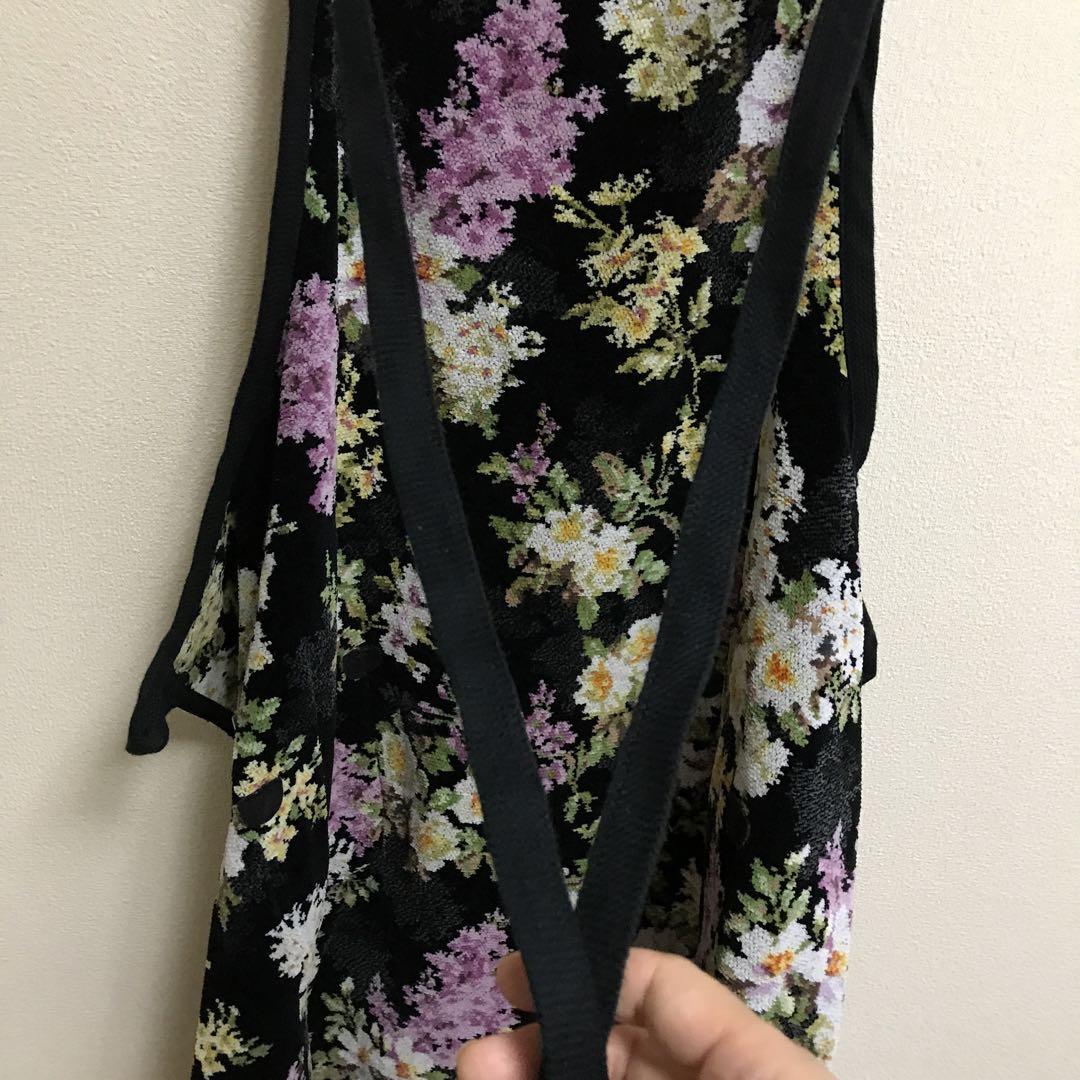 美品 フェイラー花柄エプロン おまけ付き - メルカリ