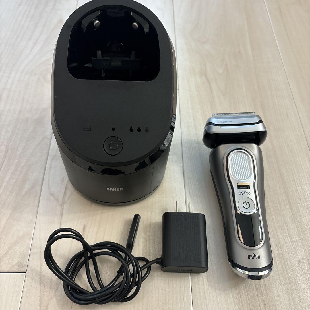 Braun 9455cc-V 電気シェーバー 洗浄機能付き