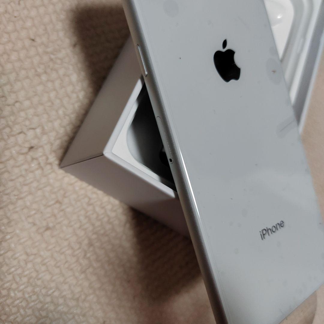 ゴ*生様 Apple iPhone 8ホワイト本体