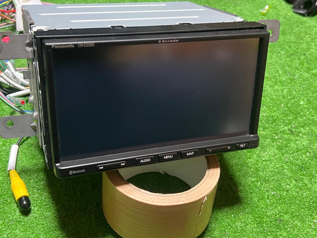 60。ストラーダ Panasonic CN-E330D カーナビ