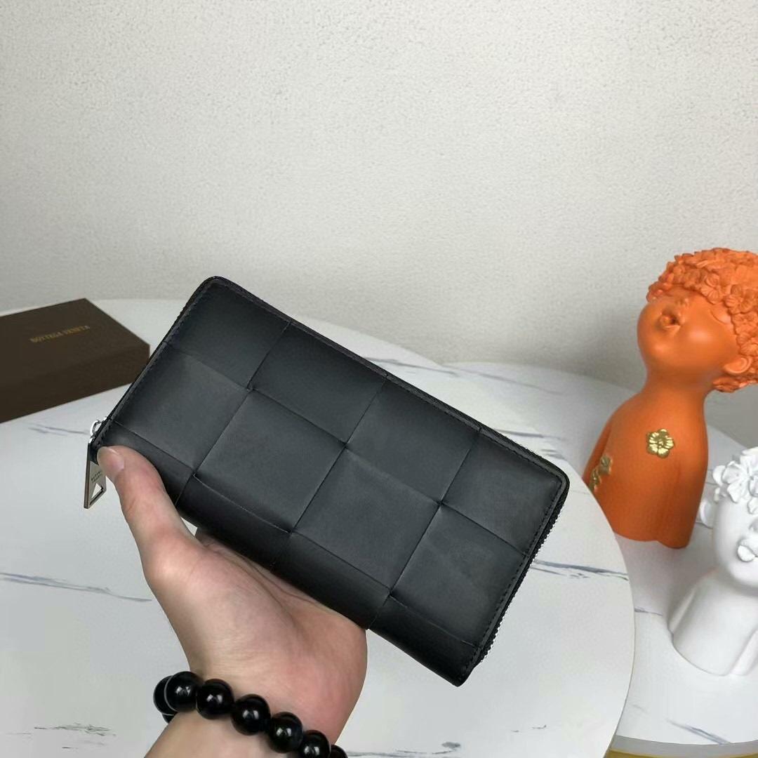 Bottega Veneta ブラック 長財布