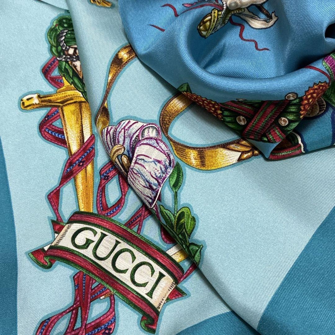 美品✨GUCCI グッチ シルク イタリア 花柄 ロゴ 大判スカーフ ストール