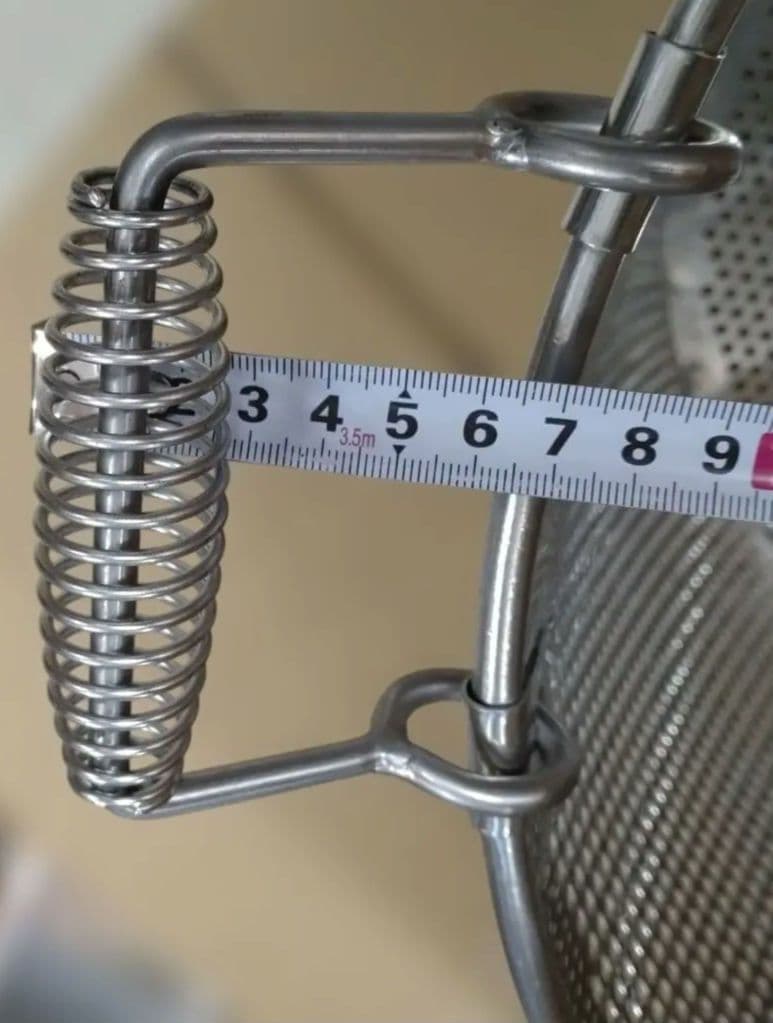 手付き ステンレス製揚げざる 深型 45センチ パンチング穴 手付き ステンレス製揚げざる 深型 45センチ パンチング穴