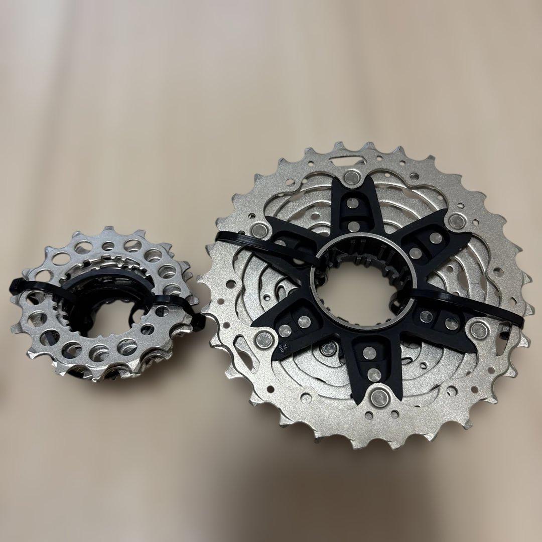 SHIMANO CS-R8100-12 11-30 スプロケット