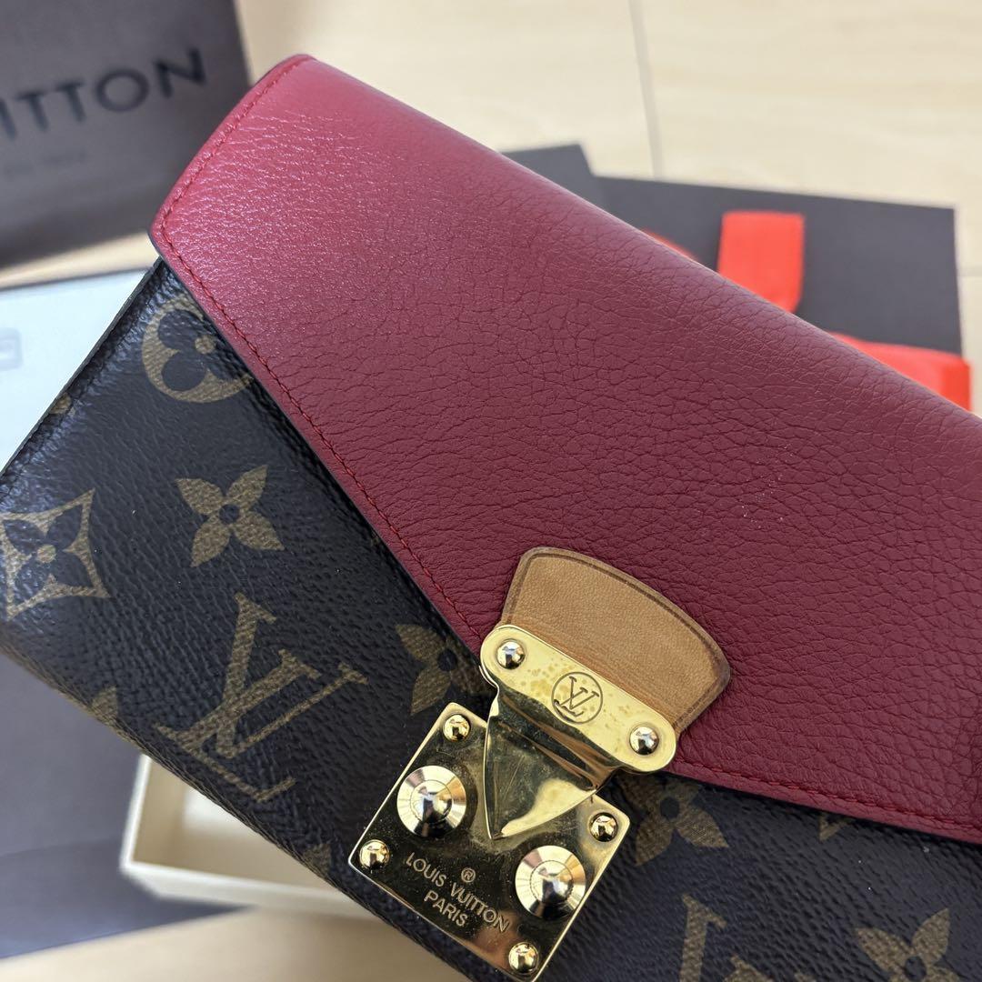 VUITTON ルイヴィトン