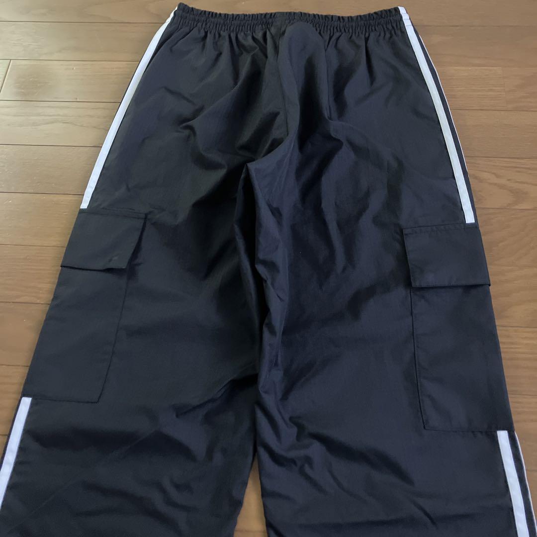 美品極太 adidas originals バギーナイロンカーゴパンツ 裾絞り付