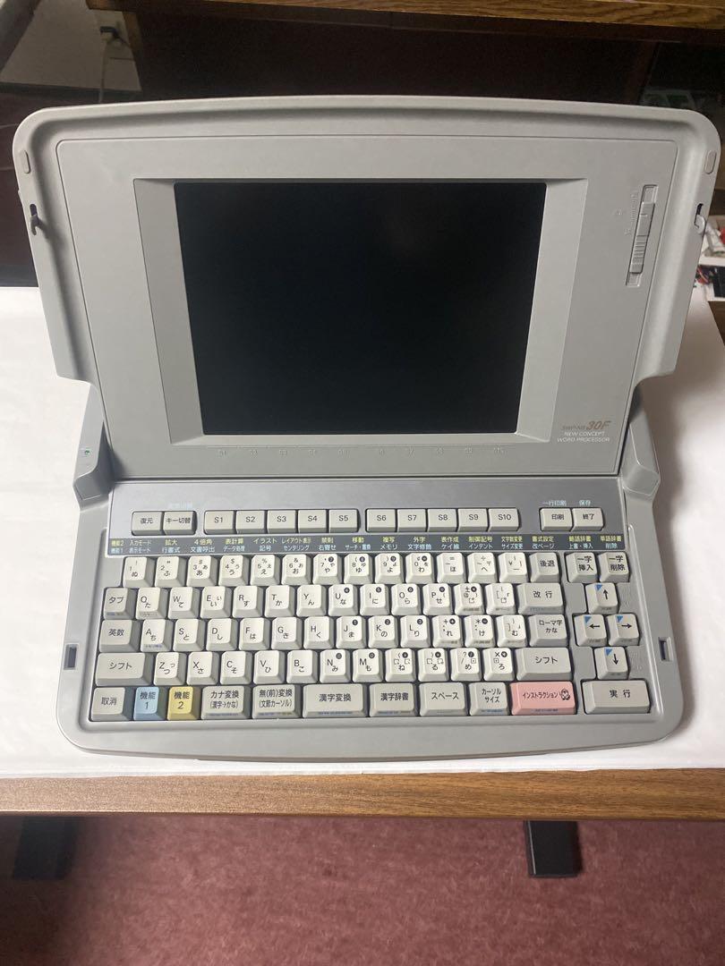 Sanyo Sanword NS30F 通電のみ確認済み　ジャンク ワープロ
