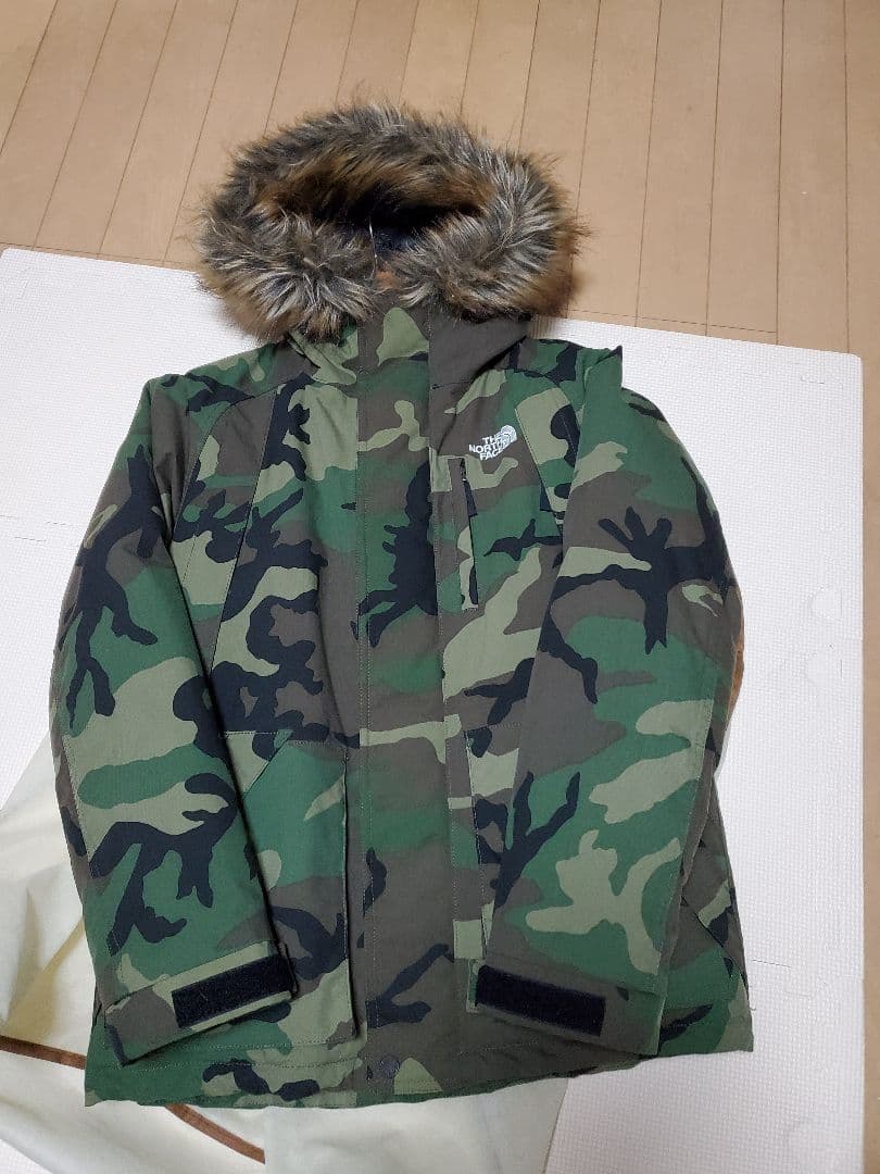 THE NORTH FACE ELEBUS DOWNJACKET | costaveras.com.br