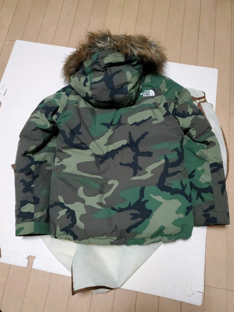 THE NORTH FACE ELEBUS DOWNJACKET | www.andreferes.com.br