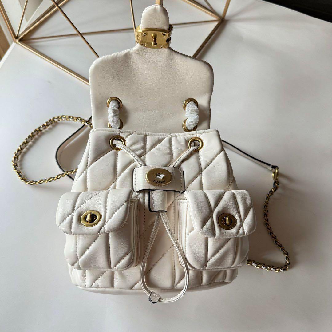 COACH タビー バックパック リュック キルティング 白