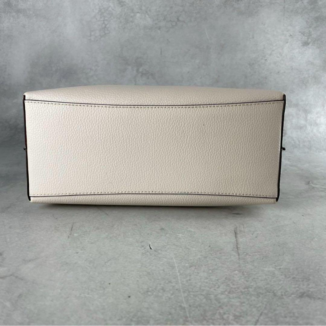 ✨美品✨ コーチ　ハンドバッグ　2way モリー トート 25 クロスボディ　白