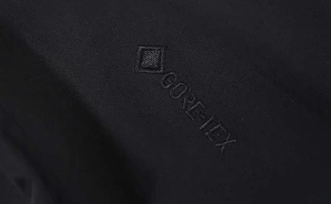 アウトドアカジュアル MARC