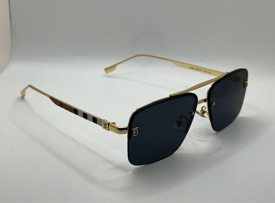 Burberry スクエアサングラス