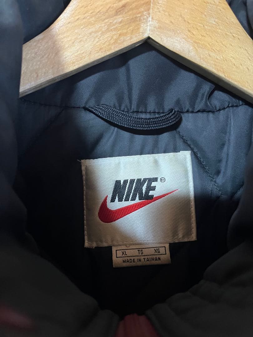 90s NIKE ダウンジャケット 赤タグ ナイキ ベンチコート ストリート 90s NIKE ダウンジャケット 赤タグ ナイキ ベンチコート ストリート